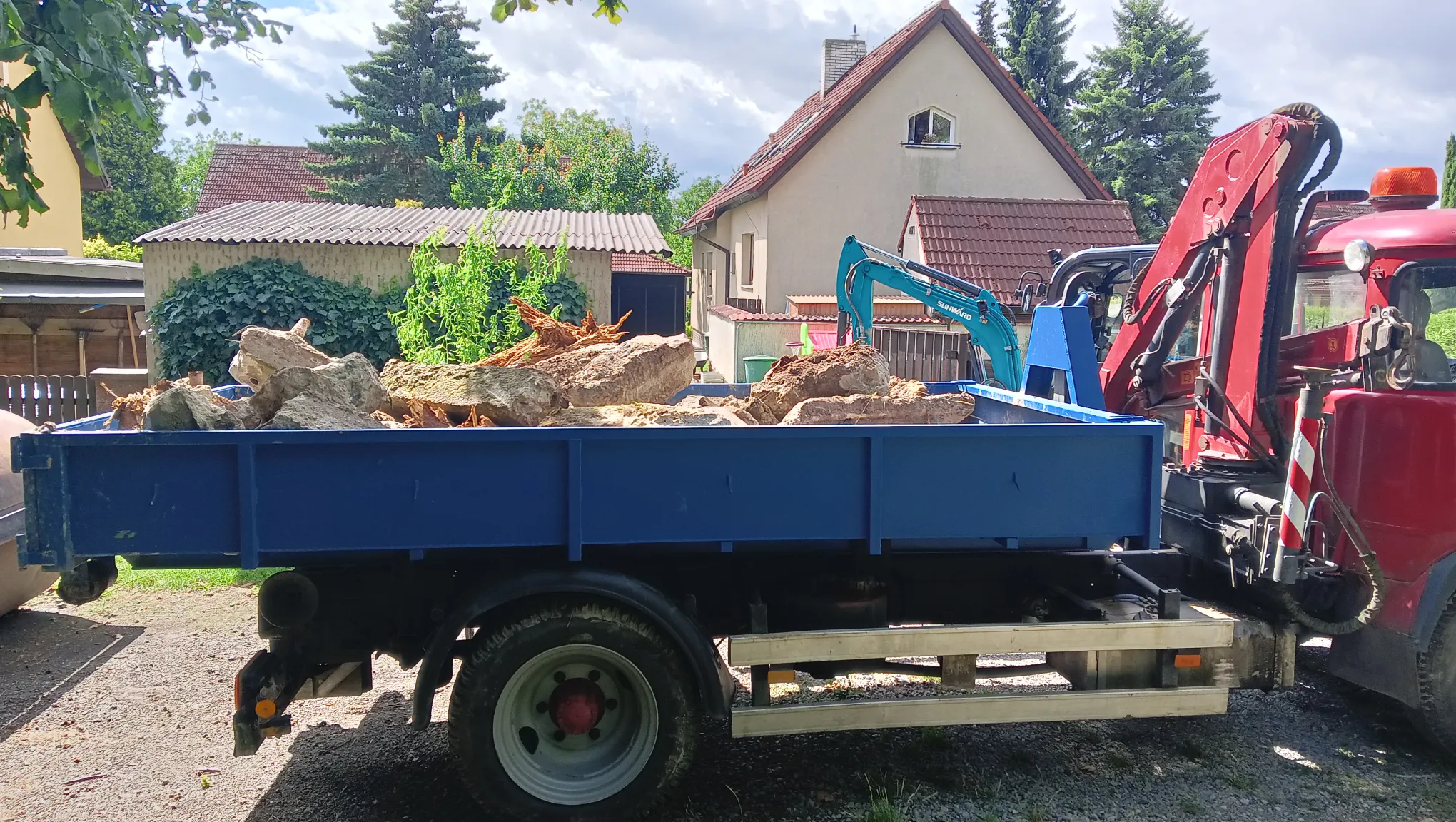 Výkopové a zemní práce Kladno, Beroun, Slaný Petr Lochovský (2)